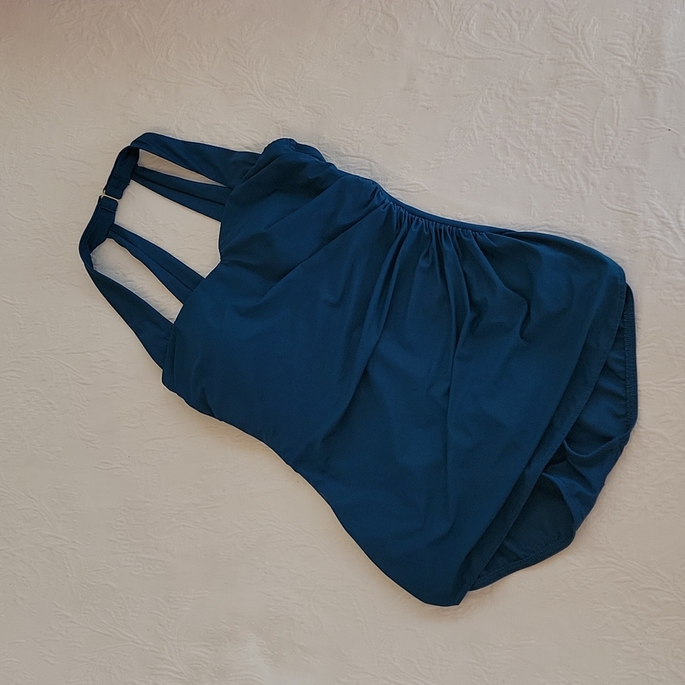 Lands End Swim Suit Size 6